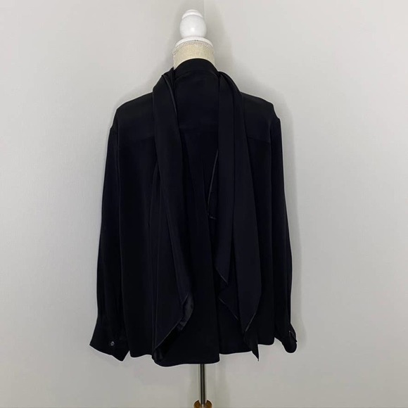 Calvin Klein 205W39NYC Satin Drape-Front Silk Cady top MADE IN ITALY - Picture 6 of 14
